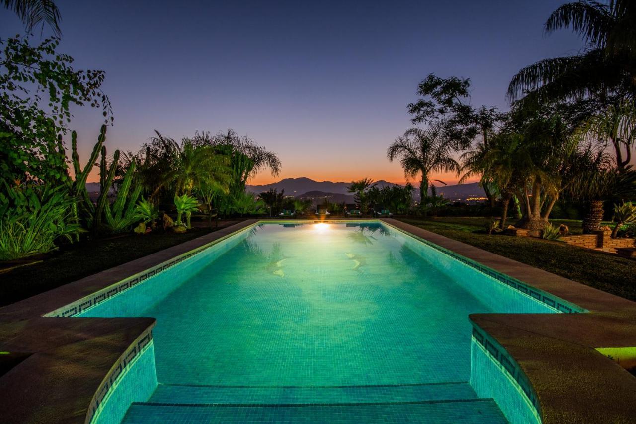 Cubo'S Finca Los Dragos Alhaurín el Grande Eksteriør billede