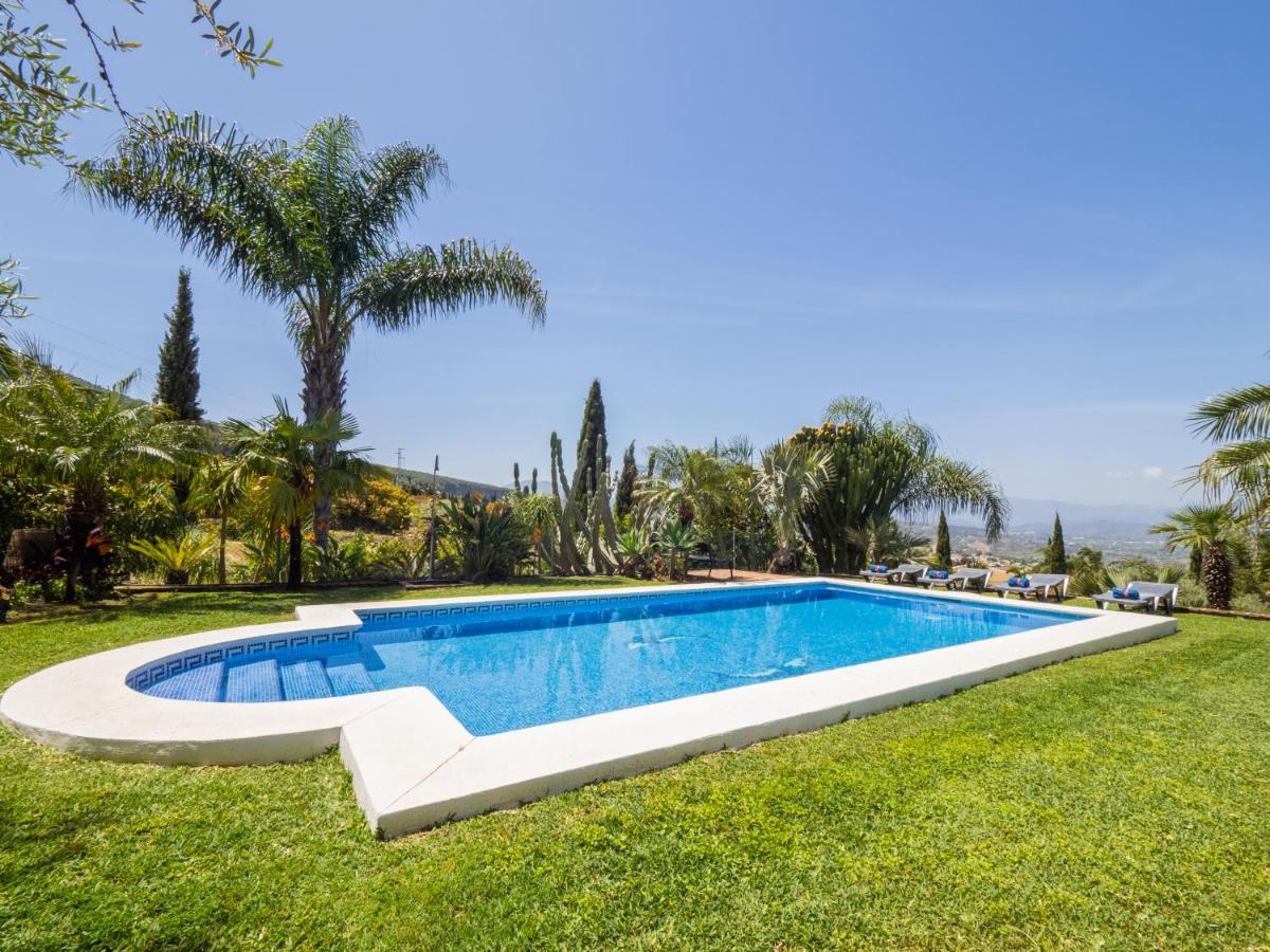 Cubo'S Finca Los Dragos Alhaurín el Grande Eksteriør billede