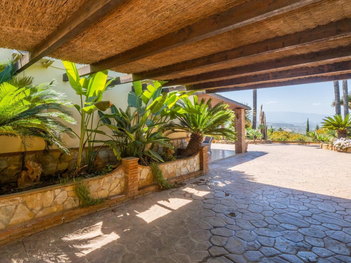 Cubo'S Finca Los Dragos Alhaurín el Grande Eksteriør billede